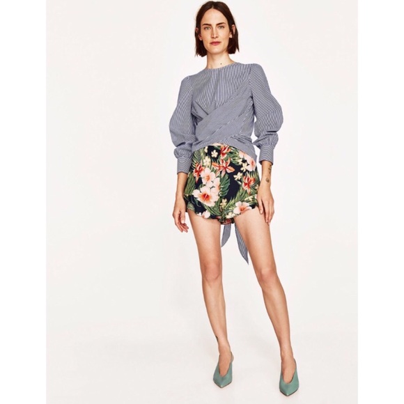 Zara Floral Print Ruffle Shorts - Picture 2 of 6